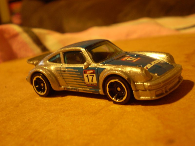 Illustration for article titled Just some 2016 Hotwheels .